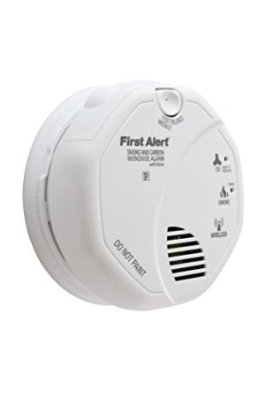 First Alert Battery-Powered SCO500B: Wireless Interconnected Photoelectric Smoke and Carbon Monoxide Combo with Voice and Location