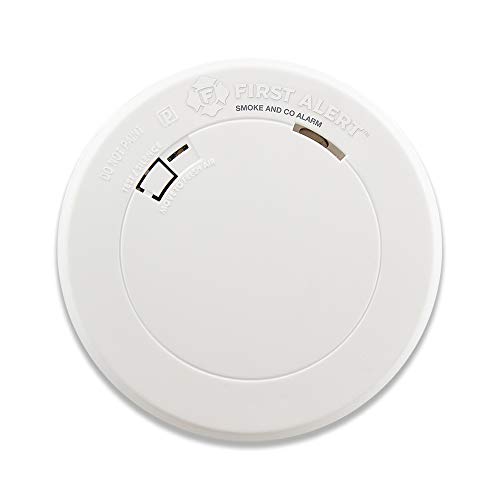 First Alert BRK PRC710 Smoke and Carbon Monoxide Alarm | 10-Year Battery, Compliance with U.S. Legislation, and Trusted Safety (White)